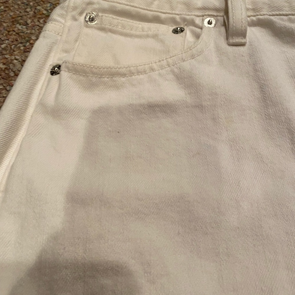 CLOSET CLEAR OUT! 🎉J Crew White Denim fringed skirt. Size 9 - Picture 5 of 6